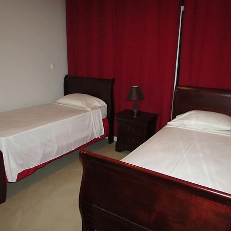 Residencial Girassol, Lda Bed and Breakfast São Filipe Exterior foto
