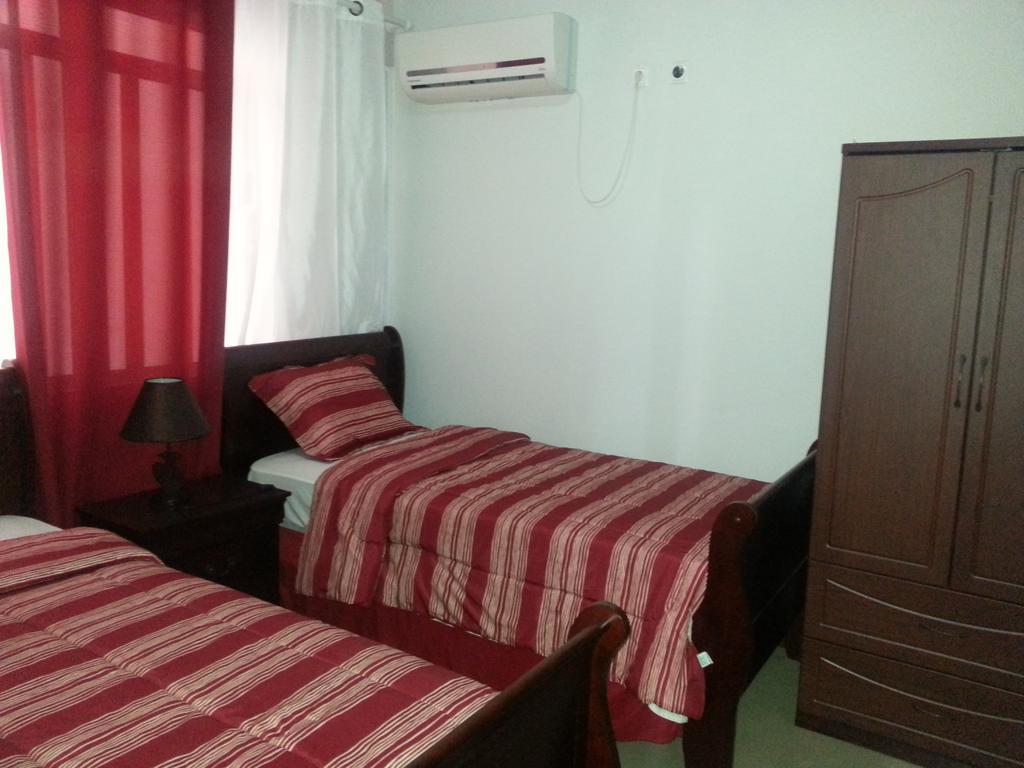 Residencial Girassol, Lda Bed and Breakfast São Filipe Exterior foto
