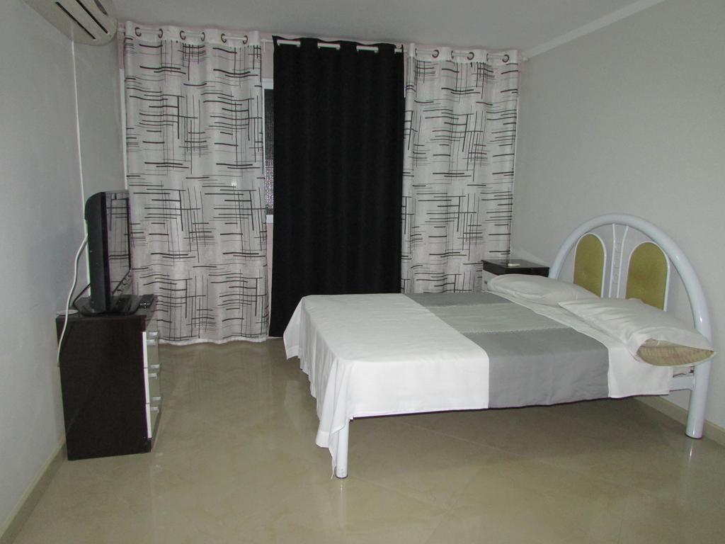 Residencial Girassol, Lda Bed and Breakfast São Filipe Exterior foto