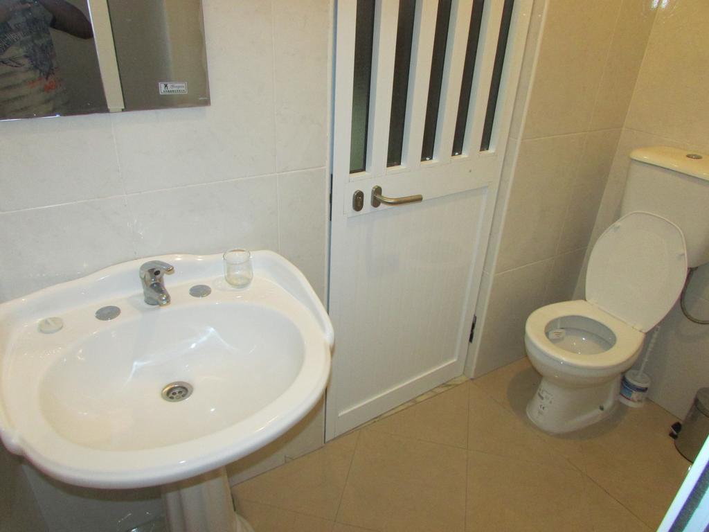 Residencial Girassol, Lda Bed and Breakfast São Filipe Exterior foto